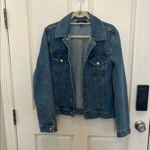 EUC Hudson Trucker Denim jacket. Size L/XL
